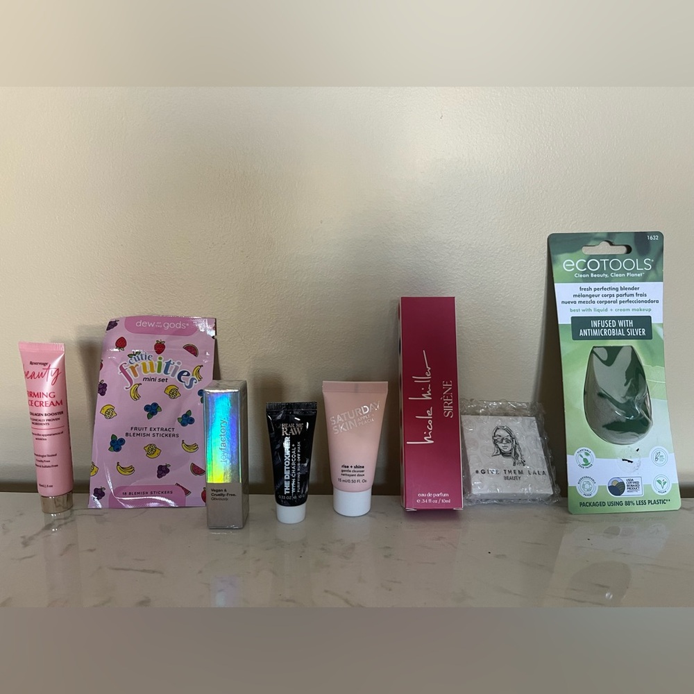 Ecotools and Travel Set Collection